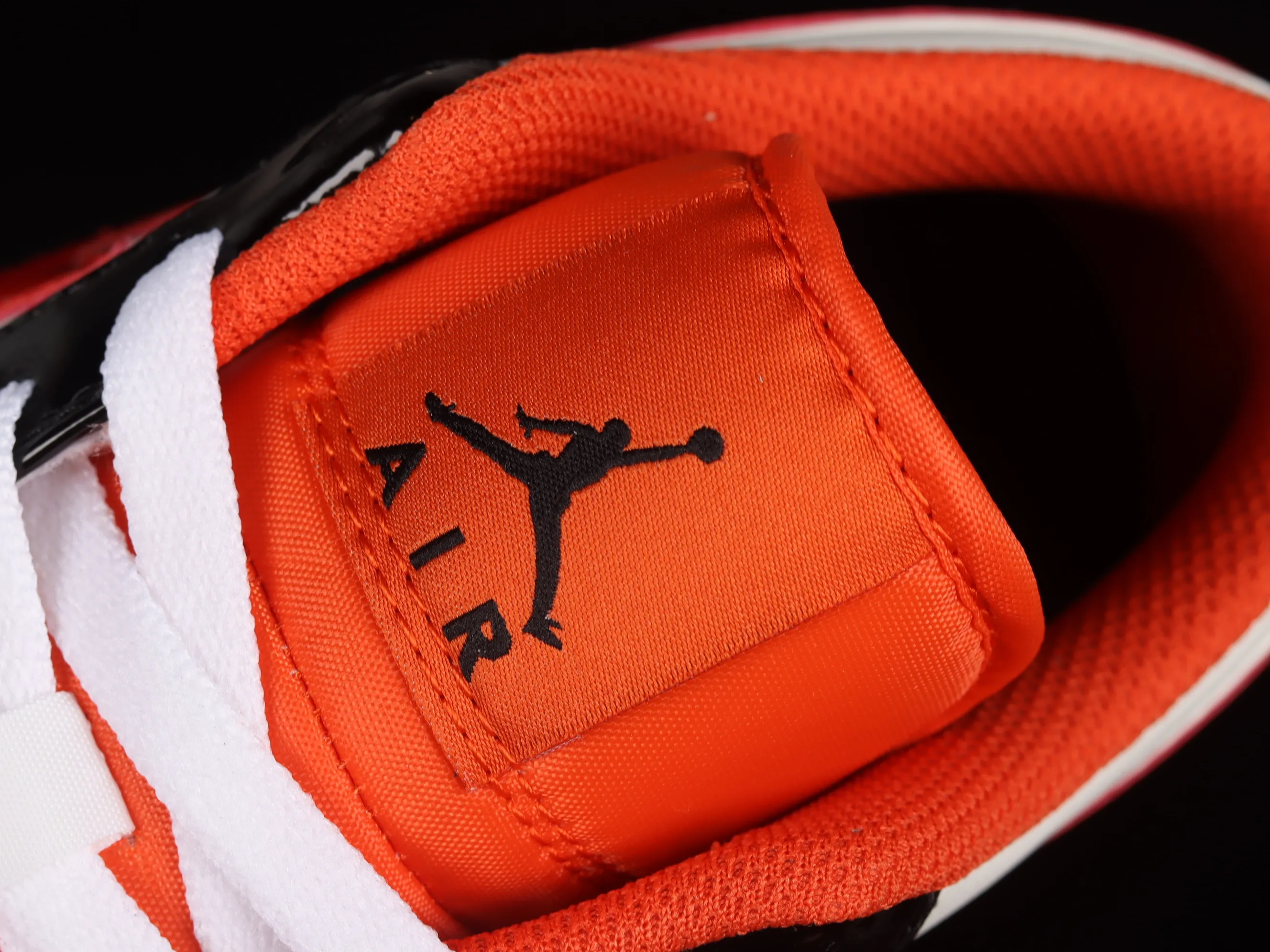 All categories Air Jordan Jordan series basketball shoes Air Jordan 1 Low Z version Air Jordan 1 Low AJ1 Joe 1 patent leather color matching cultural and leisure sports sneakers DV1335-800